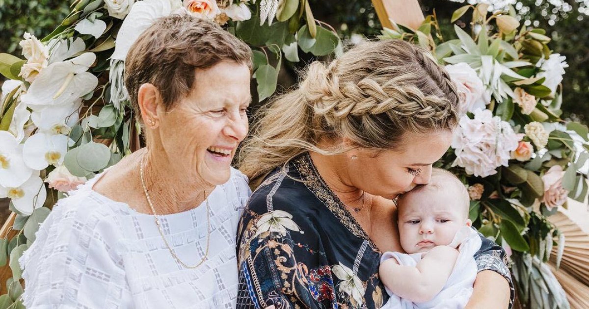 Celebrities Share 3-Generational Family Photos: The Kardashians and More