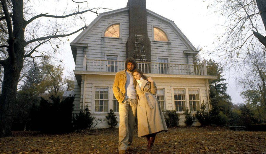 Ronald DeFeo Jr. Dies; Killer Whose Murders Inspired ‘The Amityville Horror’