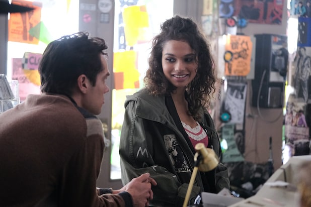 ‘Shoplifters of the World’ Film Review: Teen Angst Gets a Soundtrack by the Smiths