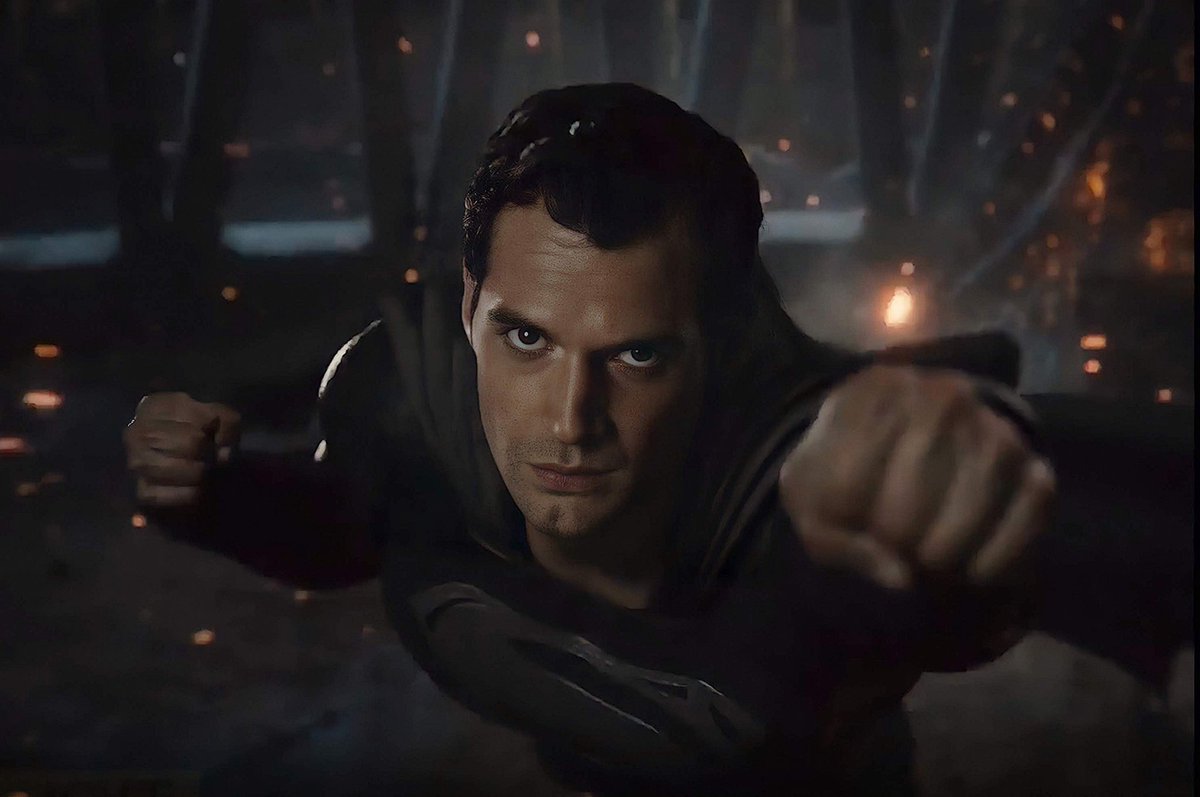 ‘Zack Snyder’s Justice League’: Notorious Snyder Cut Is An Improvement, But Mostly For Hardcore Fans [Review]