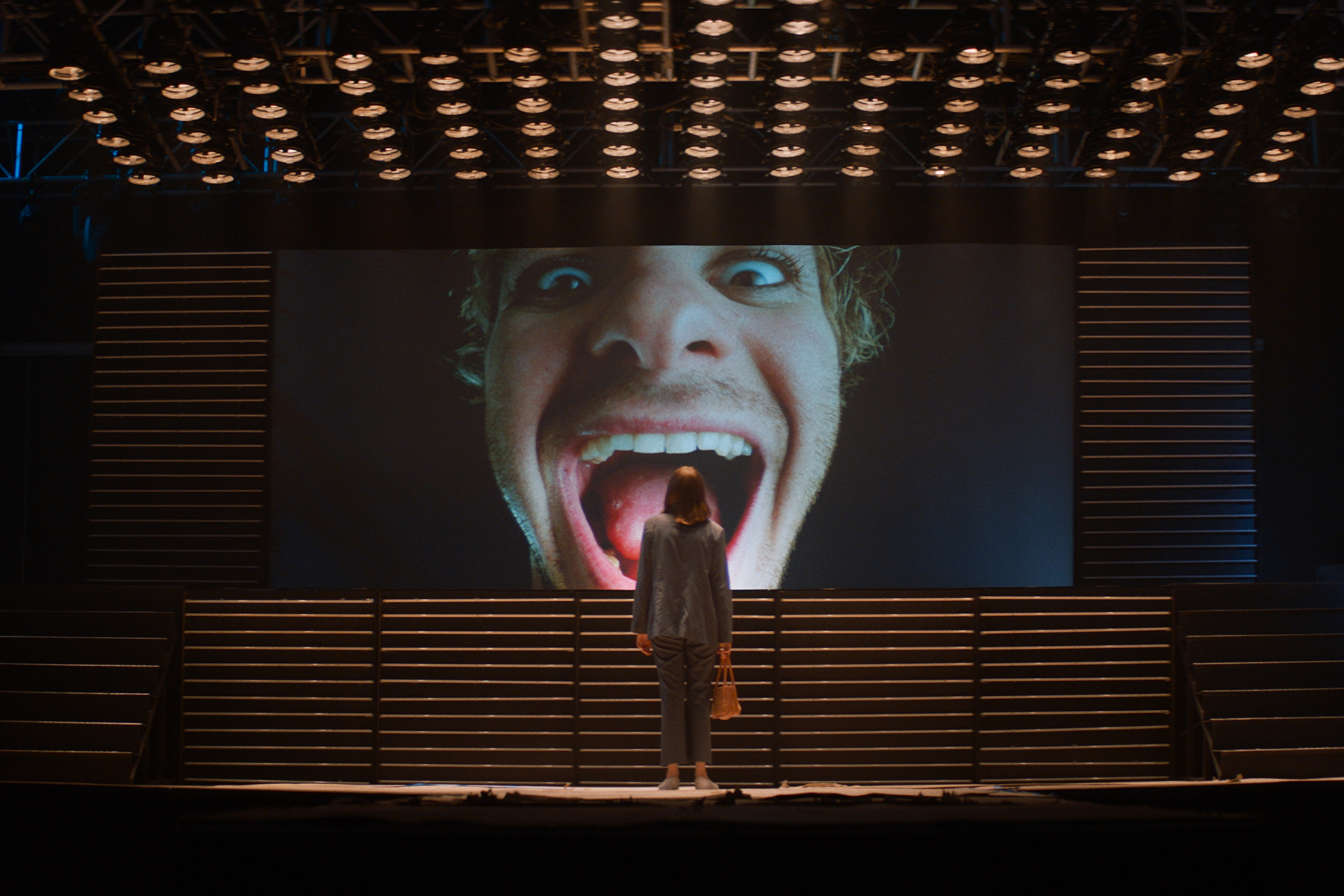 Andrew Garfield Plays Creepy YouTuber in ‘Mainstream’: Watch the Trailer