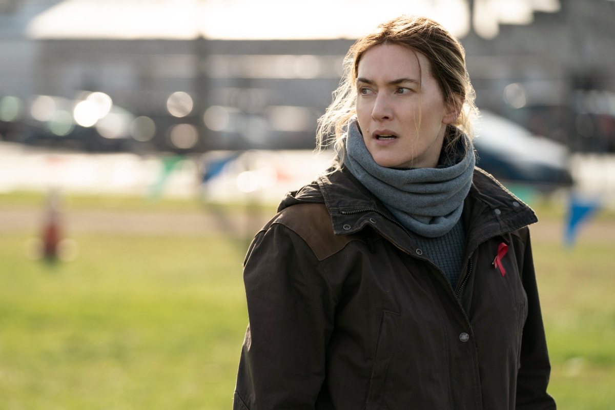 ‘Mare Of Easttown’: Kate Winslet Shines In A Superb Crime Story About Surviving Tragedies & Outliving Past Glories [Review]