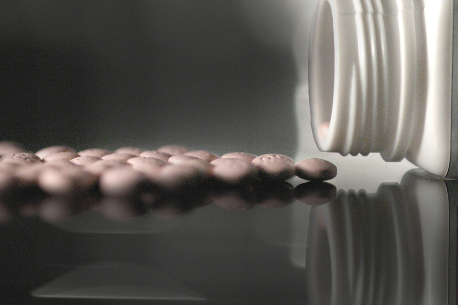 ‘The Crime of the Century’: Alex Gibney Examines the Opioid Crisis in New Doc Teaser